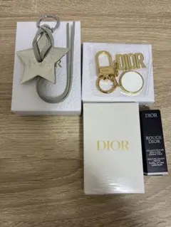 DIOR クリスタル会員ウェルカムギフト キーリング セット