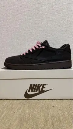 Travis Scott × Nike Air Jordan 1 Low