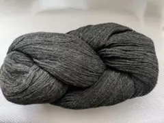 マロン様専用ダークグレー 毛糸 2つ　250グラム