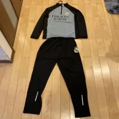 レアル・マドリード トレーニングウェア 上下セット 新品 未使用 Lサイズ