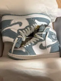 Nike Women's Air Jordan 1 High OG 