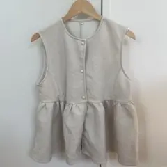 coca ベージュ パールボタン フレアベスト