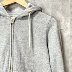 【最終値下】OMNES グレー フルジップ パーカー　裏起毛　バックフリル