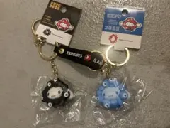 黒ミャクミャクと新幹線限定の推しカラー　シナモロールキーホルダー 2個セット