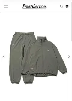 ナイロンジャケット