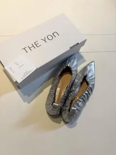 【未使用】 willfully シルバー フラットシューズ THE YON