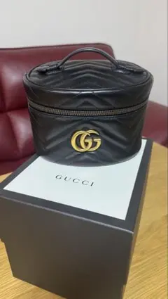 未使用級】 GUCCI GGラバー バケットバッグ マゼンタピンク723051 