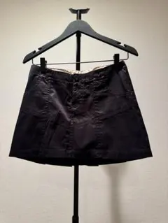 シャーロットロンソン✨ブラックミニスカート