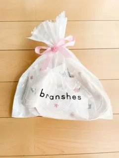 【新品未使用】branshes 花柄刺繍スタイ