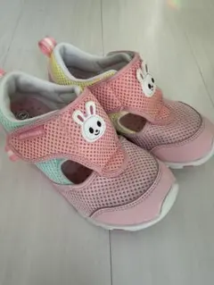 未使用に近い　ミキハウス サンダル 19.0cm ピンク　うさこ メッシュ