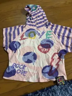 LOVE REVOLUTION フード付きトップス