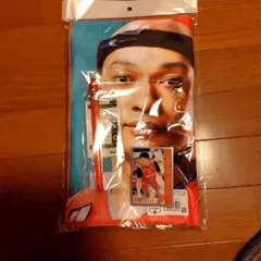 晴山ケビンフォトタオル+ペンライト+三谷桂次郎サイン入りカード