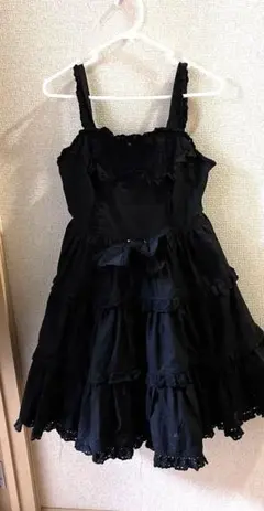 ゆ*じ様 ブラックゴスロリドレス フリル付き