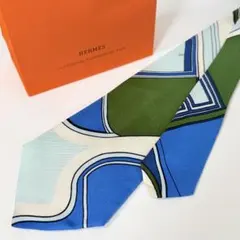 美品 HERMES エルメス スカーフ柄 シルク100 ネクタイ フランス製のサムネイル