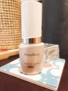 MAQUILLAGE マキアージュ　エッセンスリキッド EX オークル 20