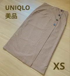 ユニクロ　サイドボタンチェックラップスカート