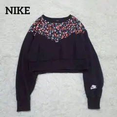 ナイキ　スポーツウェア　花柄　ヘリテージ　クロップドフローラルスウェット　黒