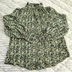 H&M　ブラウス　総柄　シアー　スタンドカラー　くるみボタン　Mサイズ　春夏