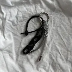 再販なし1点もの▼バッグチャーム　マットブラック　シルバー　モノクロ　モノトーン