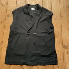LOWRYS FARM ブラック ダブルボタン ジレ
