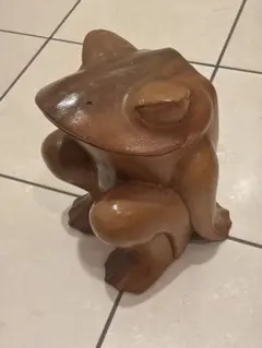 木彫り カエル 置物