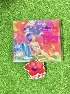 新品未開封 西野カナ LOVE BEAT 完全生産限定盤 会場限定ステッカー付き