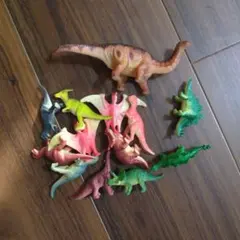 恐竜 フィギュア セット