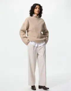 UNIQLO タックワイドパンツ ナチュラル