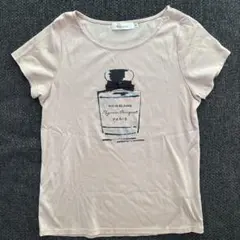 Couture brooch 香水瓶モチーフ Tシャツ ピンク 38のサムネイル