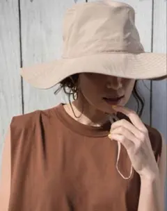 FORME 2025ss 今季最新　東原亜希　新品試着のみ　ハット ベージュ mother（帽子）のフリマアイテム一覧