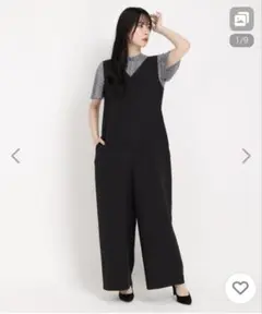 イチエ　ストロベリーフィールズ　黒いVネックワイドレッグオールインワン
