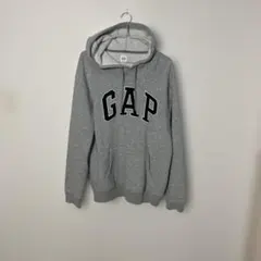 グレー パーカー