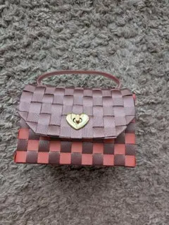 ピンクと紫のチェック柄かごバッグ