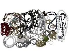 Item thumbnail for item 79b358f0-3544-41d0-a763-cd71986dd0c7