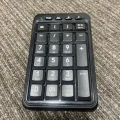 ELECOM Bluetooth(R)ワイヤレステンキーボード ジャンク品