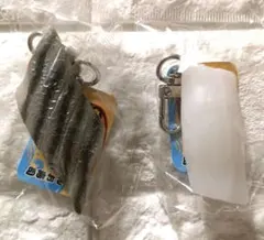 【新品未使用】リアルお寿司キーホルダー コハダ &イカ