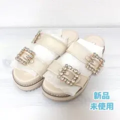 【新品】R&E ビジュー 厚底 スポーツサンダル (アイボリー)のサムネイル