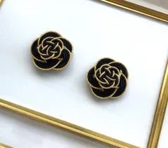 水引アクセサリーピアス・イヤリング　花　カメリア　結婚式　卒業式　着物　七五三