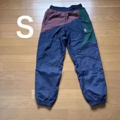 アディダス　シャカシャカパンツ