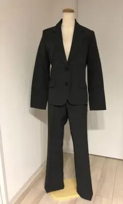 新品☆LL♪グレー系♪ゆったりノーカラーおしゃれパンツスーツ☆R341