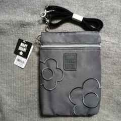 新品 MARY QUANT マリークヮント スマホショルダー グレー