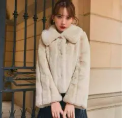 Winter Love Faux Fur Coat - beige Mサイズ