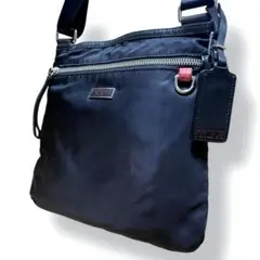 【美品】TUMI ショルダーバッグ　ナイロン　レザー　ブラック　希少　サコッシュ トゥミ TUMI 【日本正規品】 トゥミ ショルダーバッグ TUMI ミニ