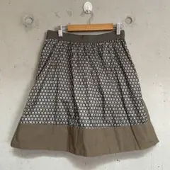 美品 マックス&コー MAX&CO. フレアスカート 花柄 ひざ丈 シャカシャカのサムネイル