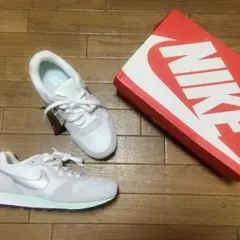NIKE ナイキ  スニーカー❤︎ MDランナー2 新品未使用タグ付き