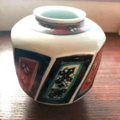 ５００円引き中！大きめ陶器の花器・壺