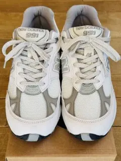 Item thumbnail for item e9444bdd-51fd-4561-b025-860ff0a2fd8f