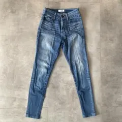 Item thumbnail for item 9f9b0b38-5cb6-42bc-9382-87096a50ce84