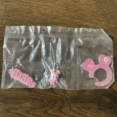 TWICE LOVELYS アクリルカラビナフロッキーマスコット モモ