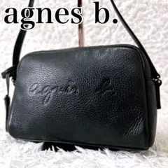 人気モデル✨アニエスベー ブラック　カメラバッグ　ロゴ型押し　レザー
